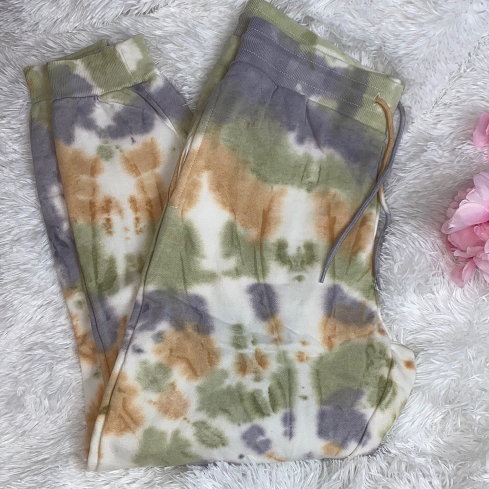 Tie dye joggers NWOT new never worn men’s joggers size large